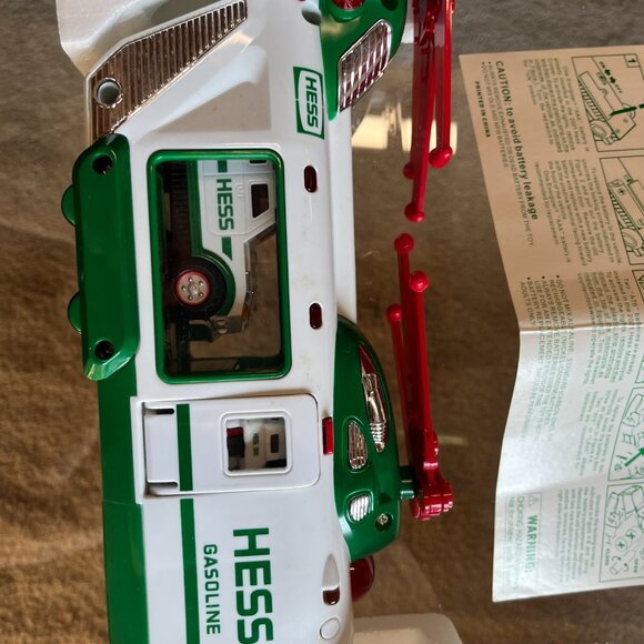 2001 Hess Helicopter Toy Set with Motorcycle & Cruiser – Lights & Sounds, NIB - Picture 11 of 16